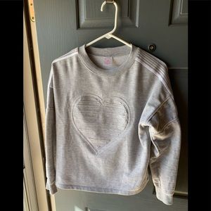 NOBO brand juniors long sleeve grey sweatshirt. Cute heart design. M 7-9.